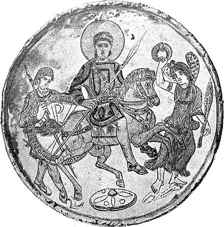 Missorium que representa al hijo del emperador Constantino el Grande, Constancio II, acompañado por un guardia con el Chi-Rho representado en su escudo 