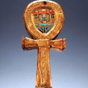 Espejo con forma de anj hallado en la tumba de Tutankhamos